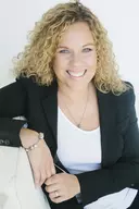 Shannon McComb, Maple Ridge, Real Estate Agent